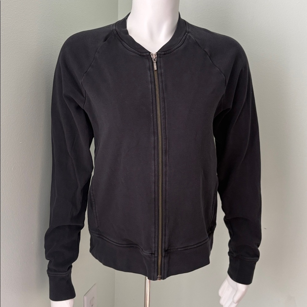 Pact Black Full Zip Jacket Size medium
